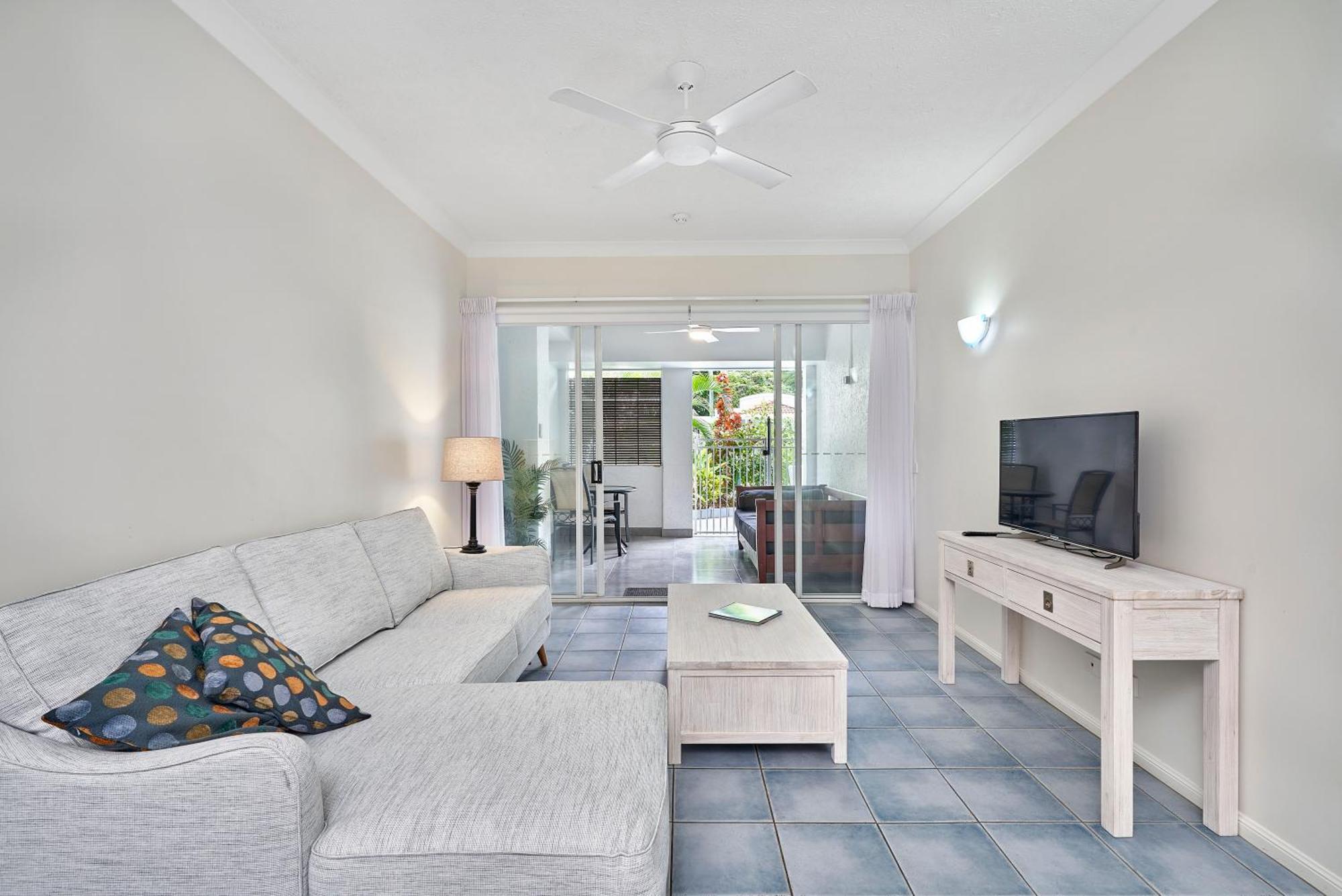 Alassio Apartments With Direct Pool Access Palm Cove Pokoj fotografie