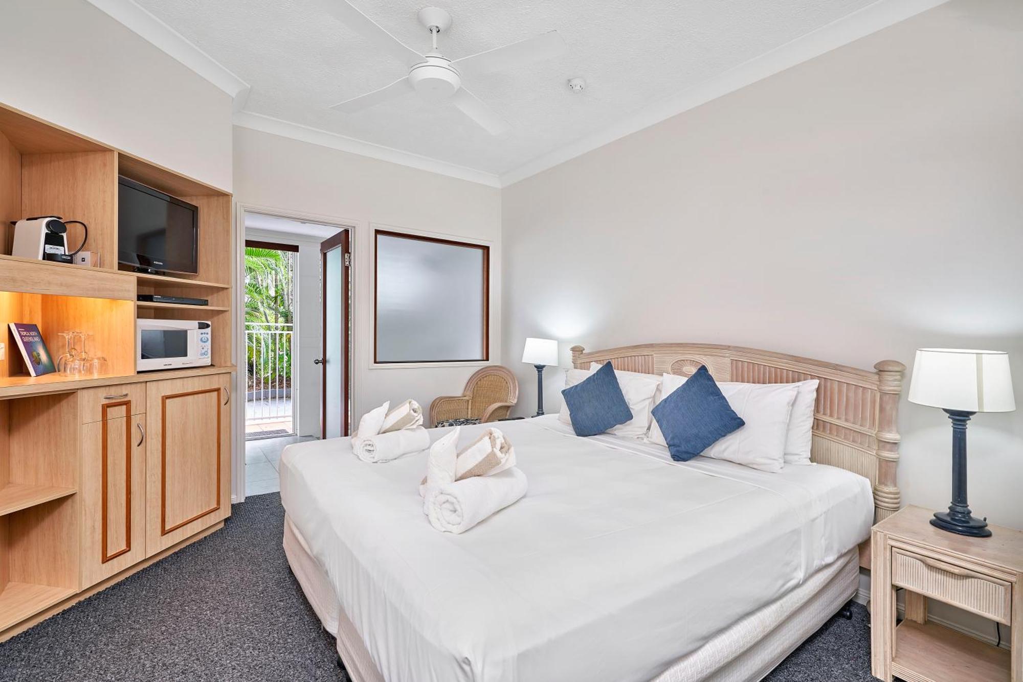 Alassio Apartments With Direct Pool Access Palm Cove Pokoj fotografie